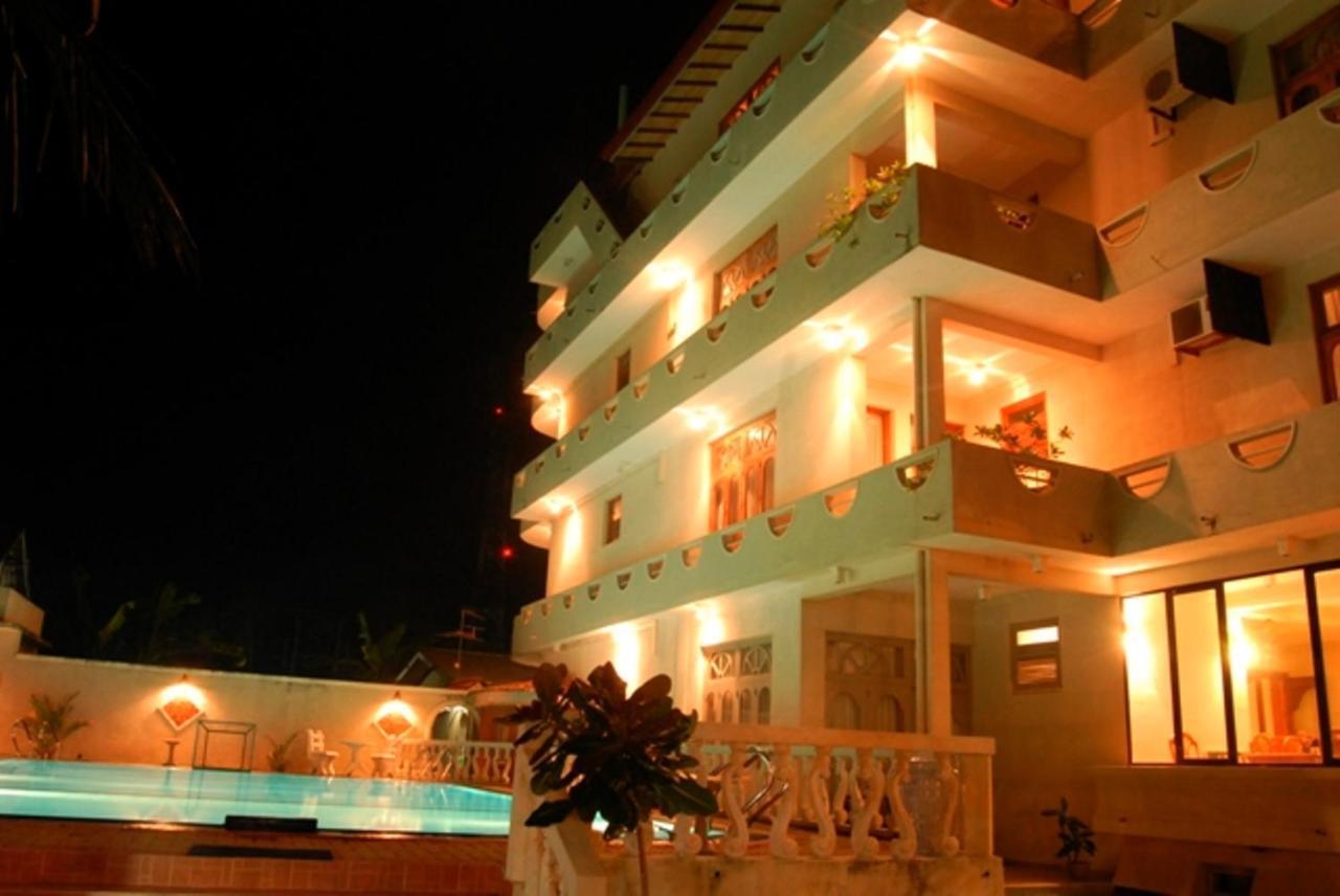 Oasey Ayurveda Hotel Bentota Exterior photo